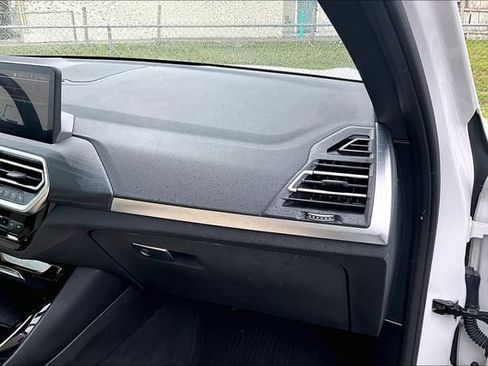 Used 2023 BMW X3 sDrive30i w/ Premium Package RWD image 23