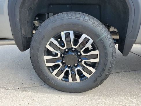New 2026 GMC Sierra 3500 Denali Ultimate AWD/4WD image 6