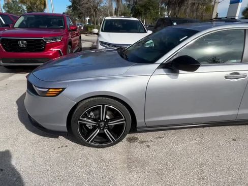 Used 2024 Honda Accord Sport image 4