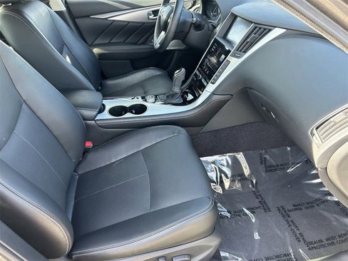 Certified 2023 INFINITI Q50 Luxe w/ Cargo Package image 9