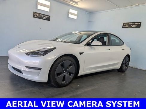 Used 2023 Tesla Model 3 Standard Range RWD image 3