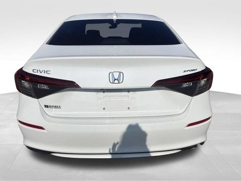 Used 2025 Honda Civic Sport image 15