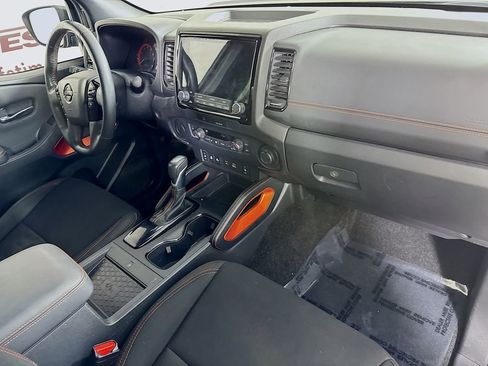 Certified 2022 Nissan Frontier Pro-X image 33