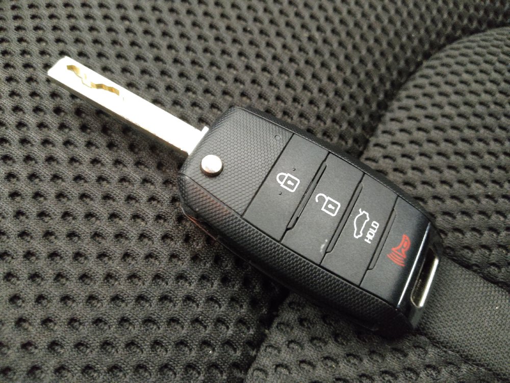 Used 2020 Kia Optima LX FWD image 32