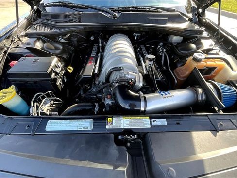 Used 2010 Dodge Challenger SRT8 w/ SRT Option Group II image 13