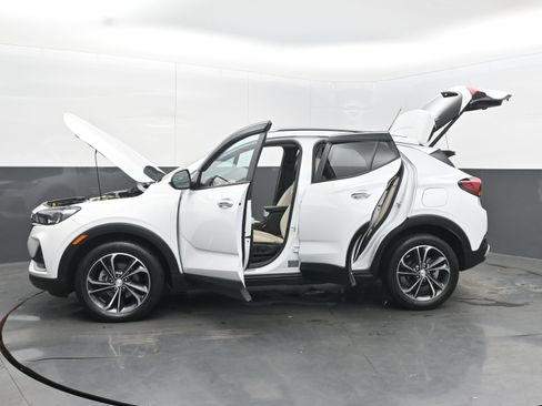 Used 2023 Buick Encore GX Select image 39