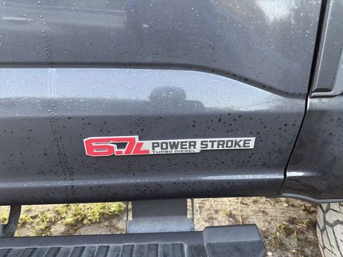 Used 2023 Ford F250 Lariat w/ Lariat Ultimate Package image 8