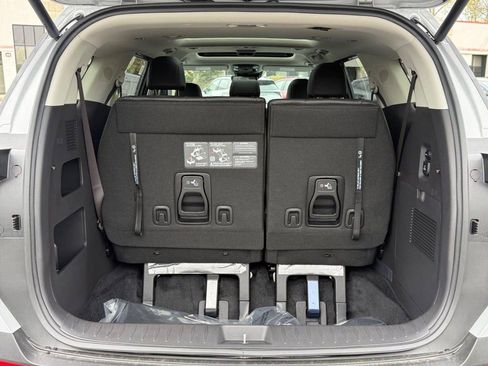 New 2026 Kia Carnival SX FWD image 5