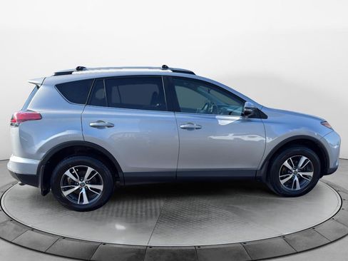 Used 2018 Toyota RAV4 XLE image 6