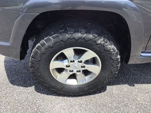Used 2012 Toyota 4Runner SR5 RWD image 18