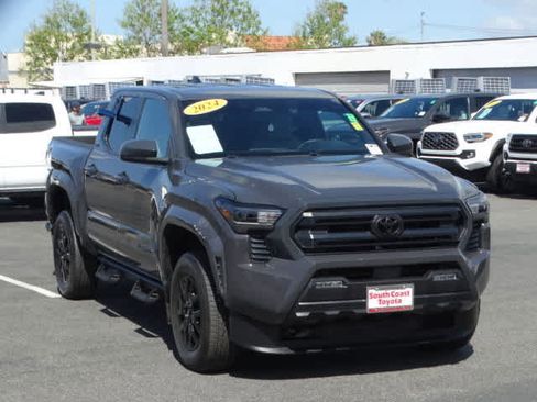 Used 2024 Toyota Tacoma SR5 image 2