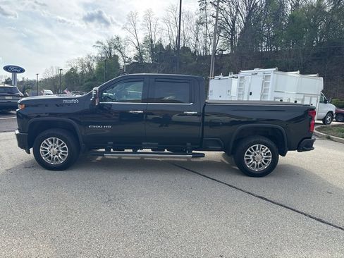 Used 2022 Chevrolet Silverado 2500 High Country w/ Z71 Off-Road Package image 5