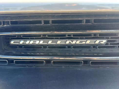 Used 2017 Dodge Challenger R/T Scat Pack image 39