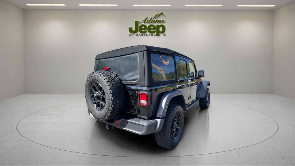 Used 2024 Jeep Wrangler Unlimited AWD/4WD image 5
