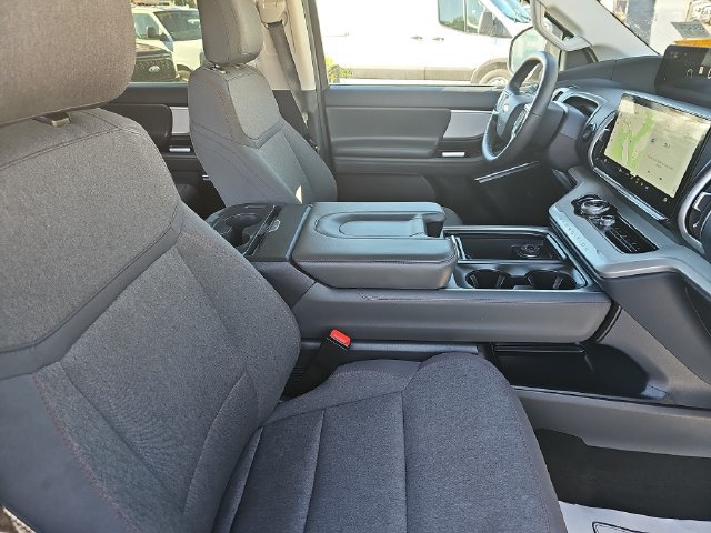 Used 2025 Ford Expedition Max Active AWD/4WD image 10