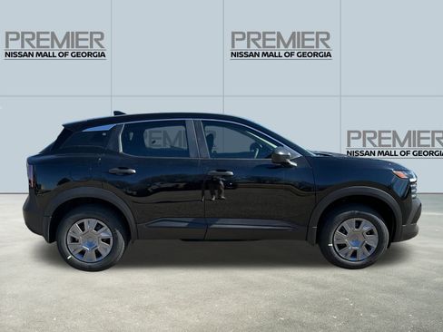 New 2026 Nissan Kicks S FWD image 4