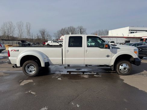 Used 2015 Ford F350 Lariat w/ Lariat Ultimate Package image 6