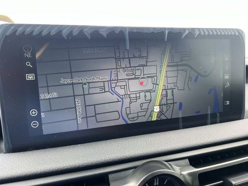 Used 2024 Lexus IS 500 image 18