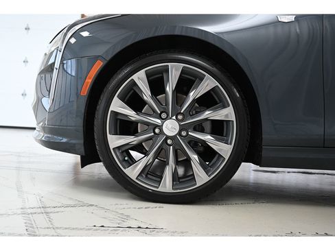 New 2025 Cadillac CT4 Premium Luxury image 8