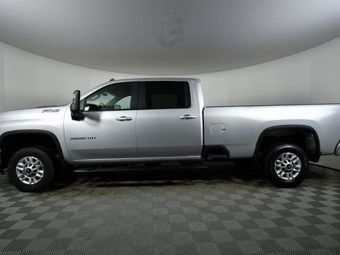 Used 2022 Chevrolet Silverado 3500 LT image 16