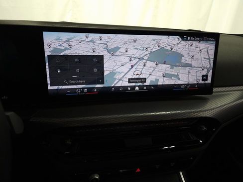 Used 2025 BMW 330i xDrive Sedan w/ Convenience Package image 23