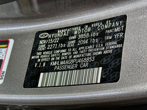 Used 2023 Hyundai Elantra SEL w/ Preferred Accessory Package FWD image 40