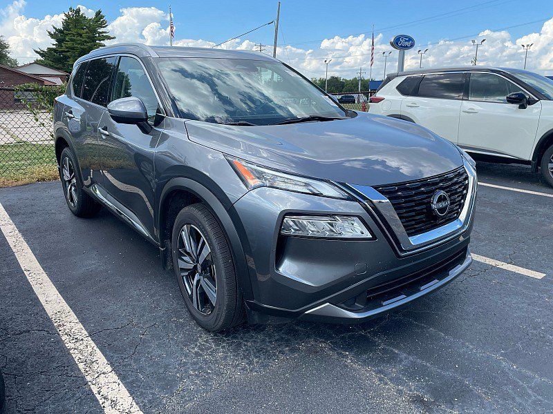 Used 2023 Nissan Rogue SL FWD image 5