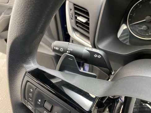 Used 2023 Nissan Rogue SV image 30