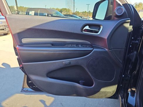 Used 2019 Dodge Durango GT image 33