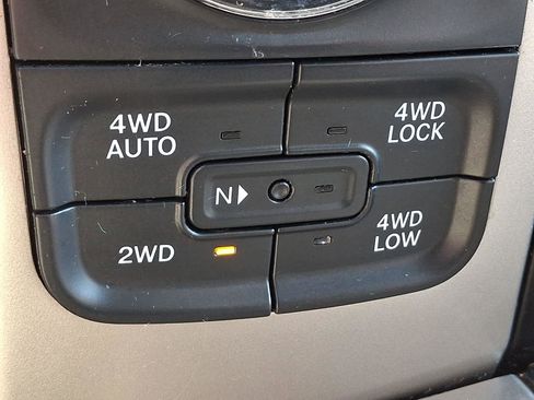 Used 2015 RAM 1500 Big Horn image 26