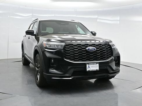 Used 2025 Ford Explorer ST-Line w/ Premium Package AWD/4WD image 64