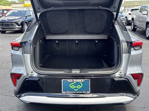 Certified 2024 Buick Envista Sport Touring w/ Convenience I Package FWD image 24