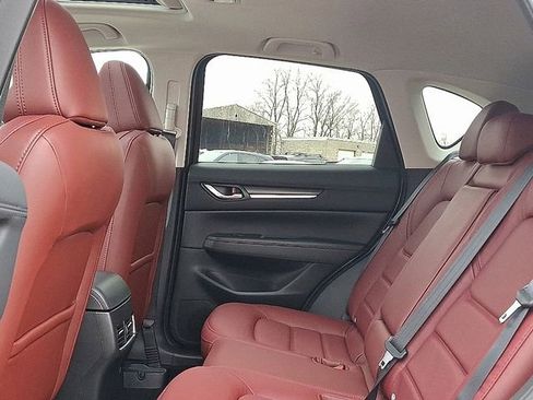 New 2025 MAZDA CX-5 Carbon Edition image 13