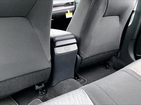 New 2026 Nissan Sentra SV image 18