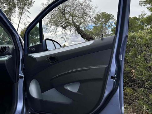 Used 2015 Chevrolet Spark LS image 21