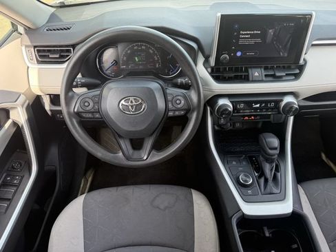 Used 2023 Toyota RAV4 XLE w/ Convenience Package AWD/4WD image 13
