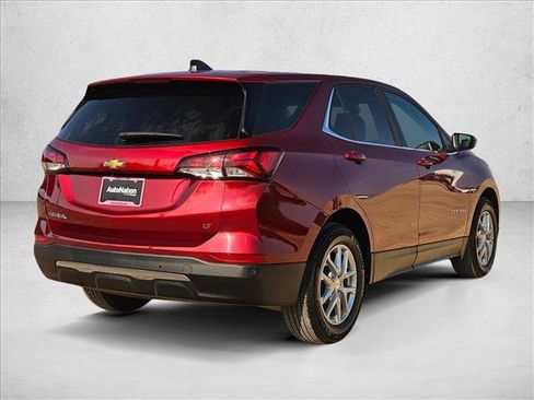 Used 2023 Chevrolet Equinox LT FWD image 5