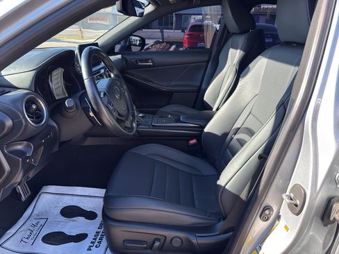 Used 2021 Lexus IS 350 F Sport w/ Navigation Package image 11