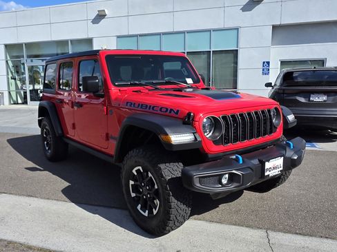 Used 2024 Jeep Wrangler Unlimited Rubicon 4xe image 6