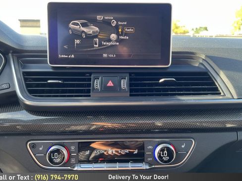 Used 2018 Audi SQ5 Prestige w/ Prestige Package AWD/4WD image 18