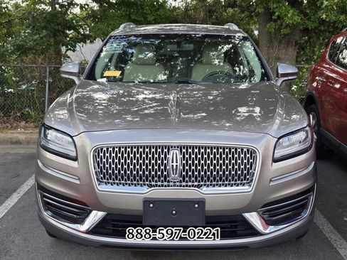 Used 2019 Lincoln Nautilus FWD image 12