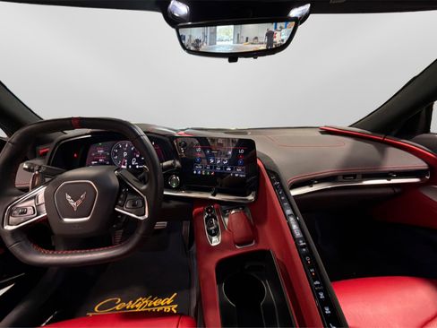 Used 2020 Chevrolet Corvette Stingray 2LT w/ 2LT Preferred Equipment Group RWD image 22