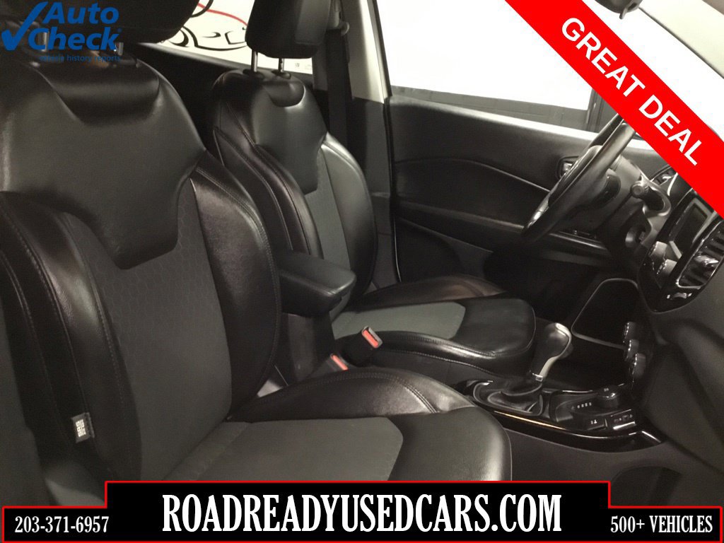 Used 2018 Jeep Compass Latitude AWD/4WD image 33