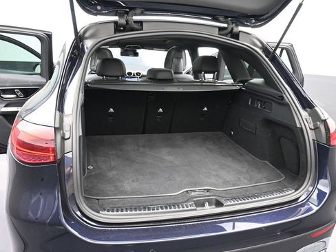 Used 2023 Mercedes-Benz GLC 300 image 17