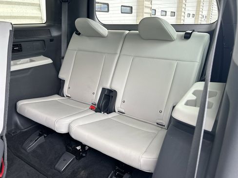 Used 2024 Hyundai Santa Fe SEL image 13