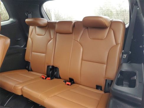 Used 2024 Kia Telluride EX X-Line image 10