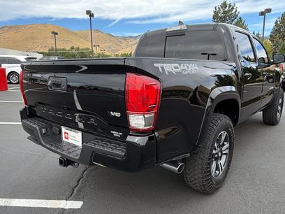 Certified 2017 Toyota Tacoma TRD Sport w/ Tow Package (A/T)
