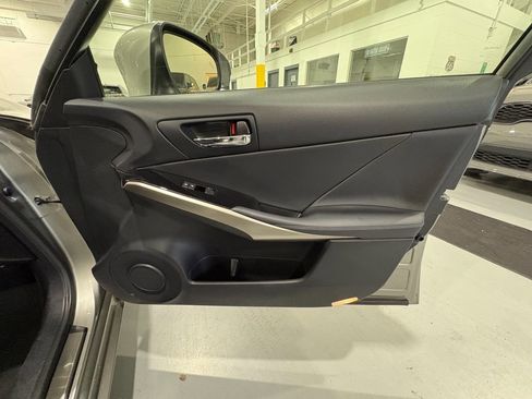 Used 2016 Lexus IS 300 AWD w/ Navigation System Package image 45