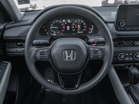 Used 2023 Honda Accord LX image 24