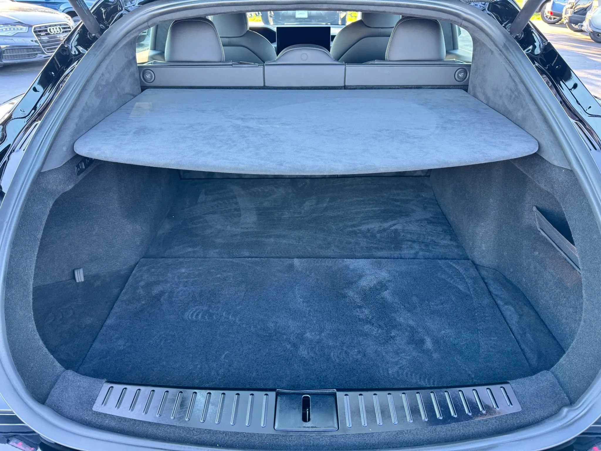 Used 2022 Tesla Model S Standard Range AWD/4WD image 41